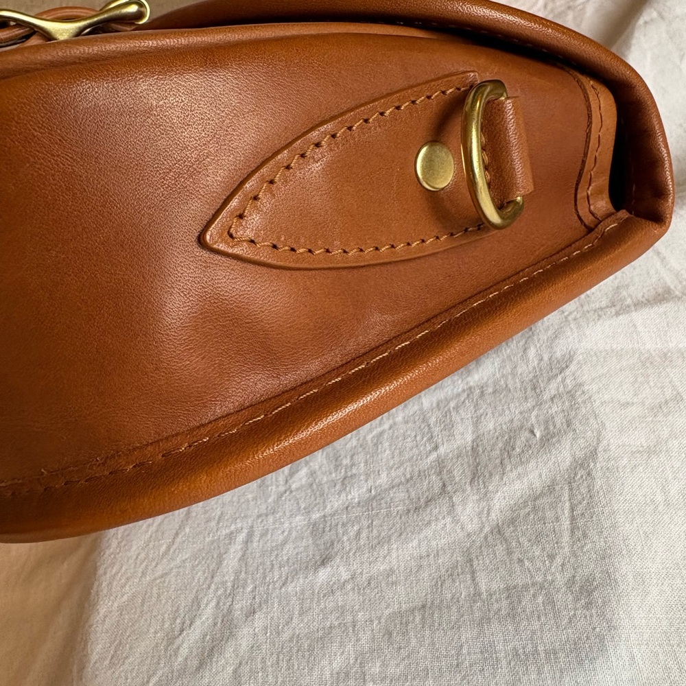 J.W.Hulme Co Legacy Saddle crossbody bag - Picture 5 of 13